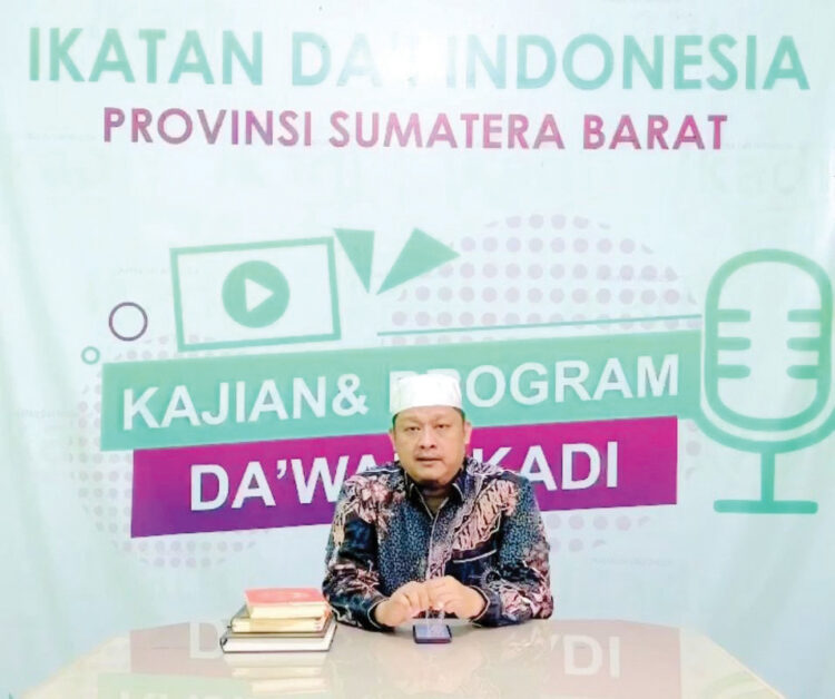 Ketua IKADI Sumbar Ajak Masyarakat Sukseskan Pilkada 2024 1 Dr H Urwatul Wusqa, Lc, MA
Ketua Ikatan Dai Indonesia (IKADI) Provinsi Sumbar