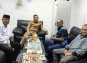 Bahas Rencana Bimbingan Teknis (Bimtek) Kewartawanan, Kadis Kominfo dan Ketua PWI Sijunjung Ngopi Bareng