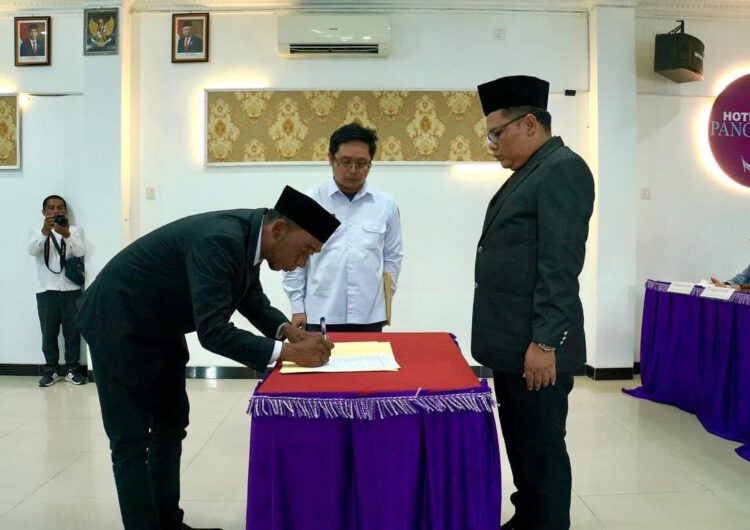 Mengundurkan Diri, KPU Gelar Pelantikan Pengganti PPK PPT 1 Mengundurkan Diri KPU Gelar Pelantikan Pengganti PPK PPT