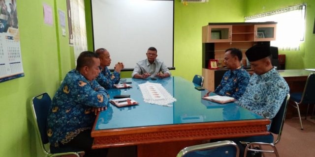 Usia Produktif Rentan dengan Penyakit Tidak Menular, Skrining Kesehatan sebagai Upaya Mencegah PTM 1 MONITORING— Bidang Pencegahan dan Pengendalian Penyakit Menular dan Tidak Menular (P2P) Dinas Kesehatan Kota Solok melaksanakan Monitoring dan Evaluasi program-program Penyakit Tidak Menular (PTM).