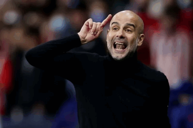 SISA KONTRAK— Pep Guardiola mengisyaratkan akan menghabiskan kontraknya yang tersisa satu tahun lagi bersama Manchester City.