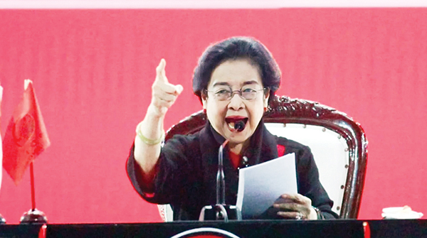 Megawati Ingin PDIP Tak Berada di Zona Nyaman 1 PIDATO POLTIK— Megawati dalam pidato politiknya pada pembukaan Rapat Kerja Nasional (Rakernas) ke-V PDIP di Beach City International Stadium Ancol, Jakarta Utara, Jumat (24/5).
