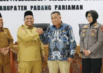 Dukungan Semua Lapisan Masarakat, Bupati Suhatri Bur Sukses Garap Potensi SDM, Pendidikan dan Pembangunan Daerah