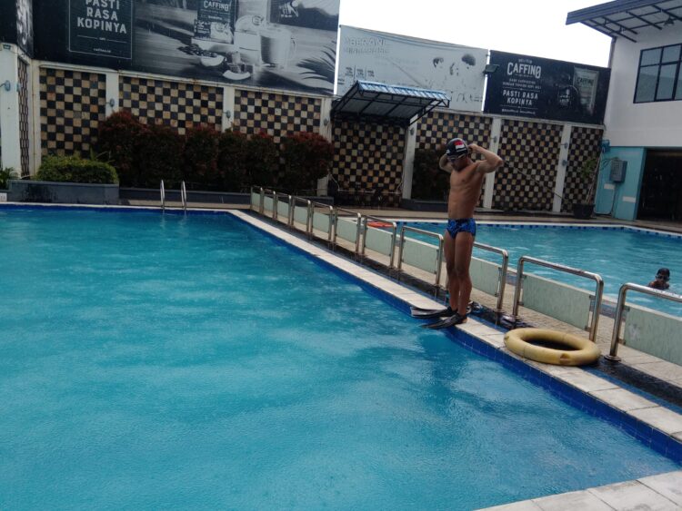 821b4037 56c9 40ba 846b 06091f5b0176