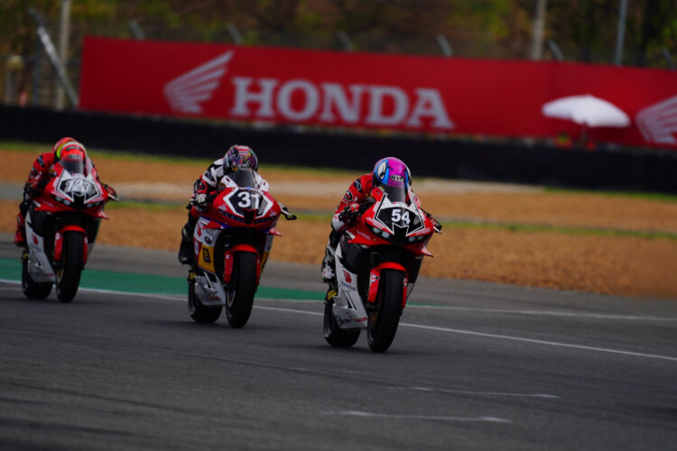 TANTANGAN— Hadapi seri ketiga ajang Asia Road Racing Championship (ARRC) 2024, motivasi tinggi menyelimuti tim balap binaan PT Astra Honda Motor (AHM).