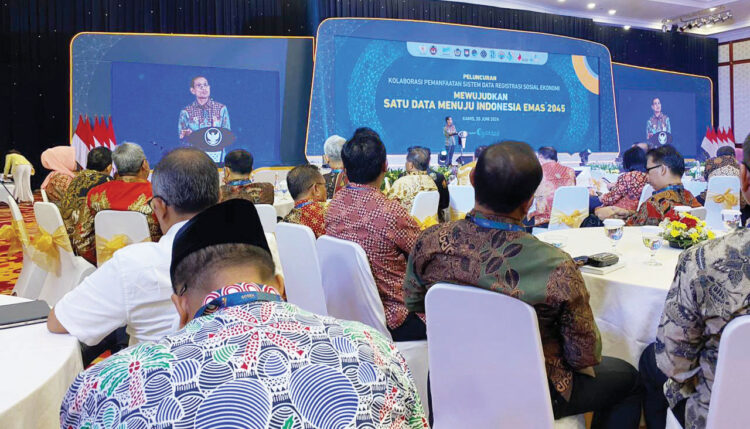 PELUNCURAN— Bupati Agam, Andri Warman menghadiri kegiatan nasional peluncuran 
Kolaborasi Pemanfaatan Sistem Registrasi Sosial Ekonomi Untuk Mewujudkan Satu Data Menuju Indonesia Emas 2046, yang diselenggarakan Bapenas RI di Auditorium Dhanapala 
Kementerian Keuangan RI, Kamis (20/6).