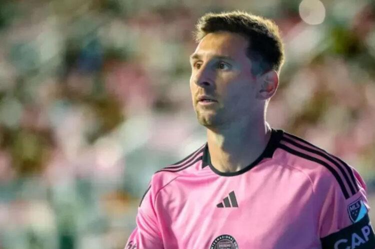 Lionel Messi Sebut Inter Miami jadi Klub Terakhirnya Sebelum Pensiun 1 PEMAIN BINTANG— Lionel Messi ingin mengakhiri kariernya bersama Inter Miami.