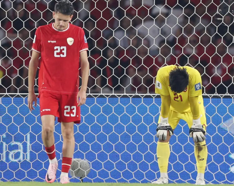 Gagal Push Rank, Posisi Timnas Indonesia pada Ranking FIFA Ngedrop setelah Ditekuk Irak 1 TERTUNDUK LESU— Pemain Timnas Indonesia tampak tertunduk lesu usai kalah melawan Irak pada matchday 5 Kualifikasi Piala Dunia 2026 zona Asia, Kamis (6/6) sore WIB.