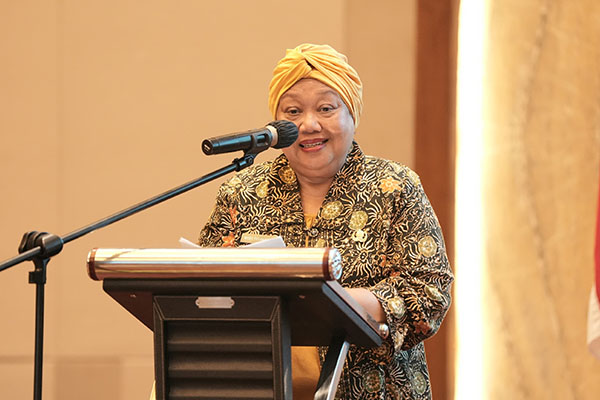 Perpusnas Gelar Pelatihan di Sumbar, Gubernur Sebut Literasi Perpustakaan Sangat Dibutuhkan 1 Gubernur Mahyeldi Sebut Literasi Perpustakaan Sangat Dibutuhkan