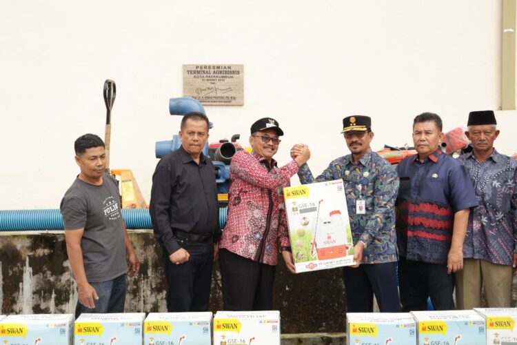 Optimalkan Sawah Tadah Hujan, 30 Keltan Terima Bantuan Alat dan Mesin 1 Optimalkan Sawah Tadah Hujan