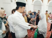 290 Mustahik Terima ZakatProgram Peduli Cerdas Makmur dan Sehat