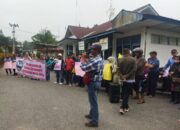 Buntut Dikeluarkan Sertifikat Tanah, Warga Datangi Kantor ATR/BPN