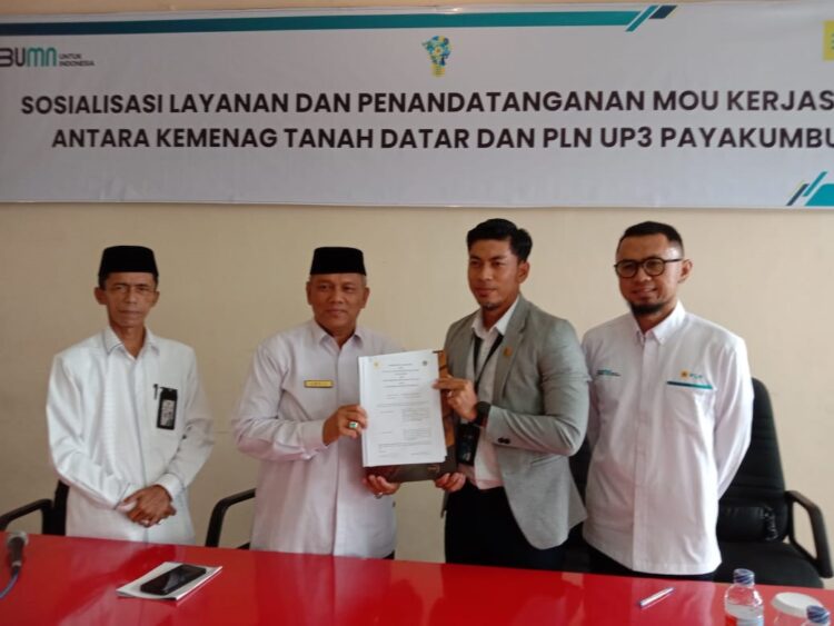 Sosialisasi Layanan Penerangan Ekstra untuk Pesta Pernikahan, MoU Kemenag Tanahdatar dengan PLN UP3 Payakumbuh 1 Sosialisasi Layanan dan Penandatanganan MoU Kerjasama Antara Kemenag Tanahdatar