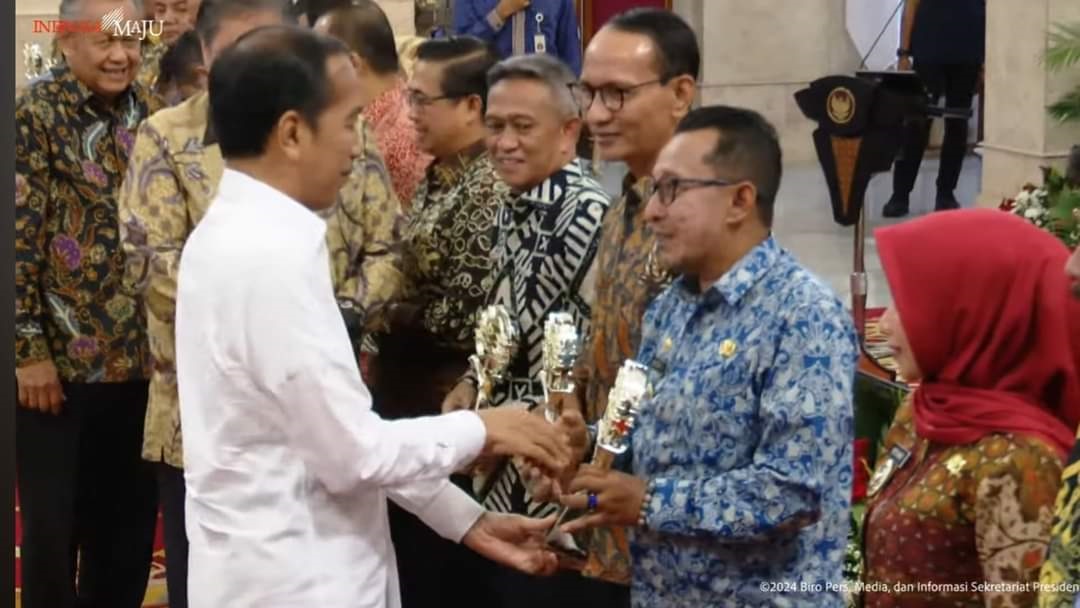 Tanahdatar Dapat Penghargaan Dari Presiden