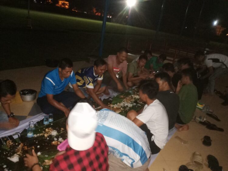 Ketua Painan FC Wendra Pere: Ajak Pemain Painan FC Jaga Kekompakan 1 c3b58374 13c4 4679 a473 80a6499524f6