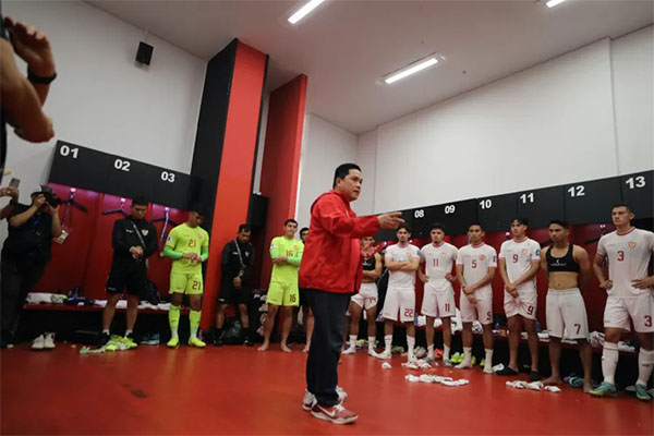 Persiapan Berlaga di Piala Dunia 2026, Erick Thohir Siapkan Jadwal Liga Sesuai Agenda Timnas 1 MOTIVASI— Erick Thohir yang memberikan motivasi terhadap skuad Garuda.