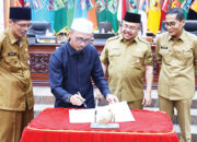 Draf Ranperda Pelayanan Mutu Kesehatan Dilengkapi, Perda Pertanggungjawaban Pelaksanaan APBD Sumbar 2023 Ditetapkan