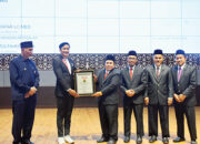 Wakaf Uang Berjangka Serentak Secara Daring, Ar Risalah Padang Pecahkan Rekor MURI