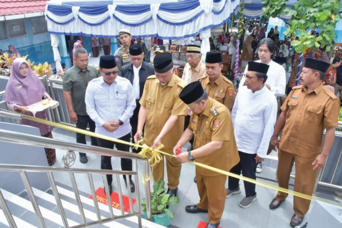 Bupati Agam – Gubernur Sumbar Resmikan Masjid Ar Rahiim Maninjau