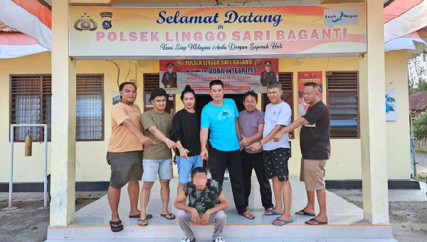 CABUL— Pelaku Raju (19) ditangkap jajaran Satreskrim Polres Pessel atas kasus pencabulan terhadap anak di bawah umur.