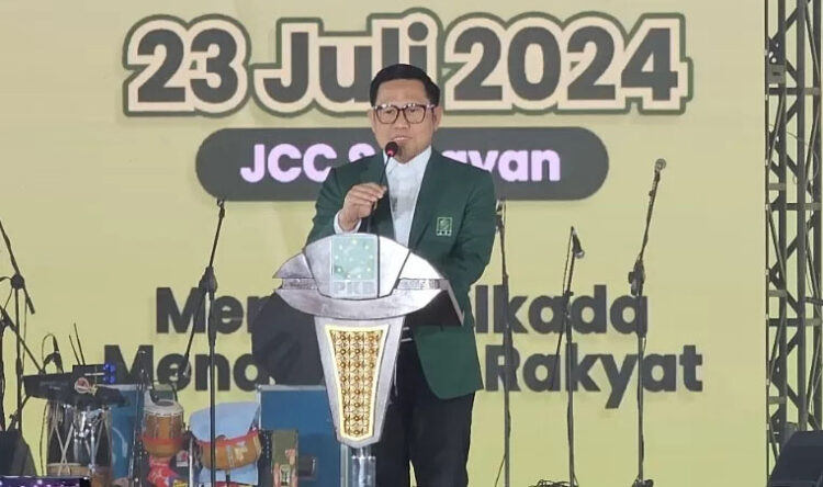 Isyaratkan PKB Gabung Pemerintahan Prabowo-Gibran, Cak Imin: Ajak juga PKS 1 PIDATO— Ketua Umum Partai Kebangkitan Bangsa (PKB) Muhaimin Iskandar alias Cak Imin saat menyampaikan pidato politik.