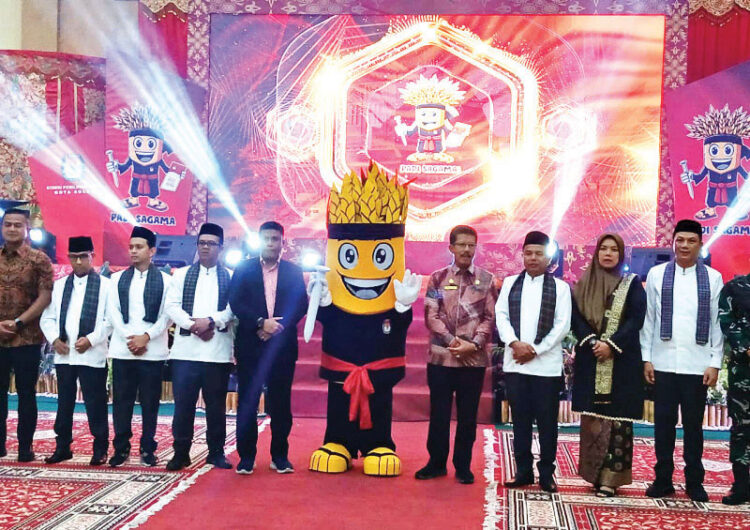 KPU Kota Solok Luncurkan Tahapan Pilkada Tahun 2024 1 LAUNCHING— KPU Kota Solok meluncurkan tahapan pemilihan Walikota dan Walikota Solok tahun 2024 di Gedung Kubung Tigo Baleh pada Senin (15/7).