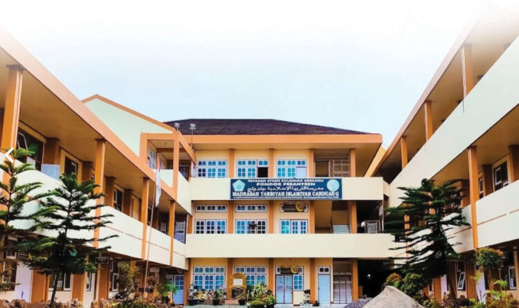 Pengurus MTI Candung Agam Mengaku Kecolongan, Pelaku Lakukan Aksinya Diluar Pantauan CCTV 1 MTI Candung Agam