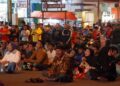 Nobar di Videotron, Ribuan Warga Padang Panjang Jadi Saksi Kemenangan Timnas Indonesia U-19 10 Nobar di Videotron, Ribuan Warga Padang Panjang Jadi Saksi Kemenangan Timnas Indonesia U-19