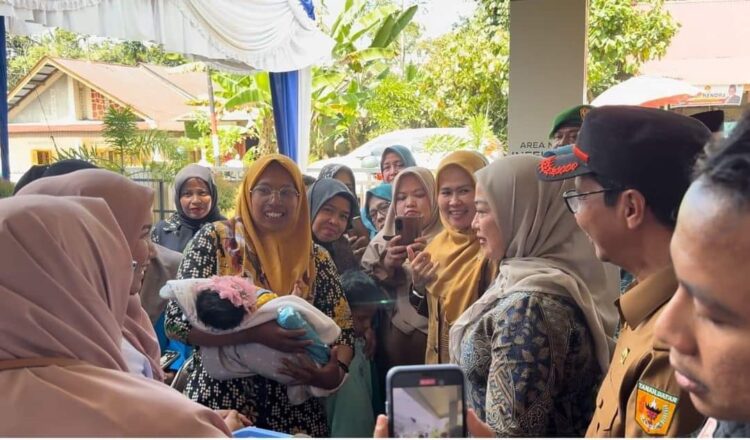 Pencanangan Pekan Imunisasi Nasional Polio di Tanah Datar