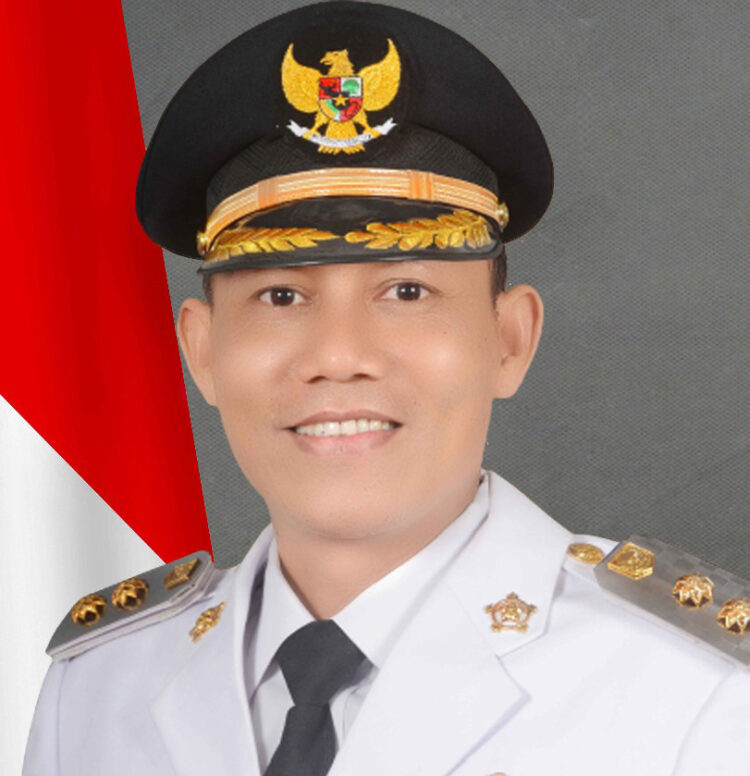 Sabar AS 
Bupati Pasaman