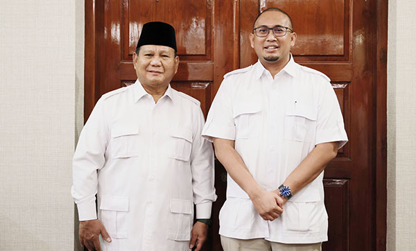 Prabowo Bertemu Presiden FIFA, Andre Rosiade: Terus Majukan Sepakbola Indonesia 1 Andre Rosiade dan Prabowo