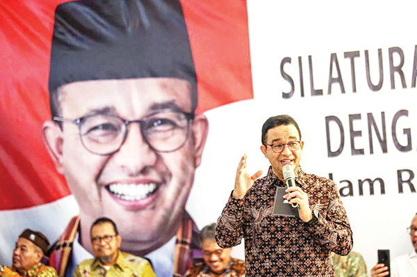 DPP Partai Nasdem Resmi Usung Anies Baswedan jadi Bakal Cagub Jakarta 2024 1 SAMBUTAN— Mantan Gubernur DKI Jakarta, Anies Baswedan menyampaikan sambutan saat menghadiri acara Silaturahmi Idul Adha bersama sejumlah elemen warga di Jakarta, Rabu (19/6).