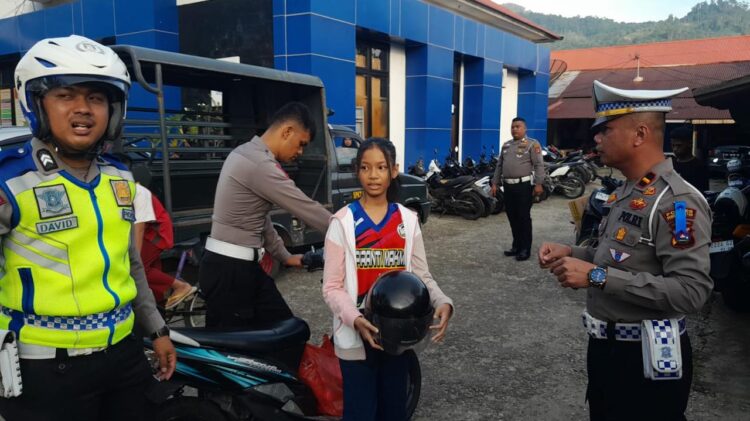 78 Ditilang dan 18 Teguran, Hari Kedua Operasi Patuh Singgalang 2024 1 c4b04555 a2c6 442e b67d 4ce4e6900faf