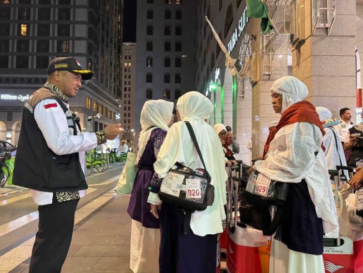 Wacana Biaya Setoran Awal Pendaftaran Haji Dinaikkan, Kepala BPKH Sampaikan Penjelasan 1 Ilustrasi jemaah haji.