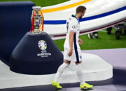 Kutukan Tanpa Trofi Terus Berlanjut, Harry Kane: Sangat Menyakitkan