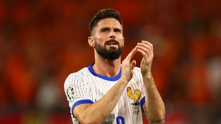 PENSIUAN DARI TIMNAS— Pencetak gol terbanyak sepanjang masa untuk timnas Prancis Olivier Giroud mengonfirmasi bahwa ia akan pensiun dari timnas pada Senin (15/7).