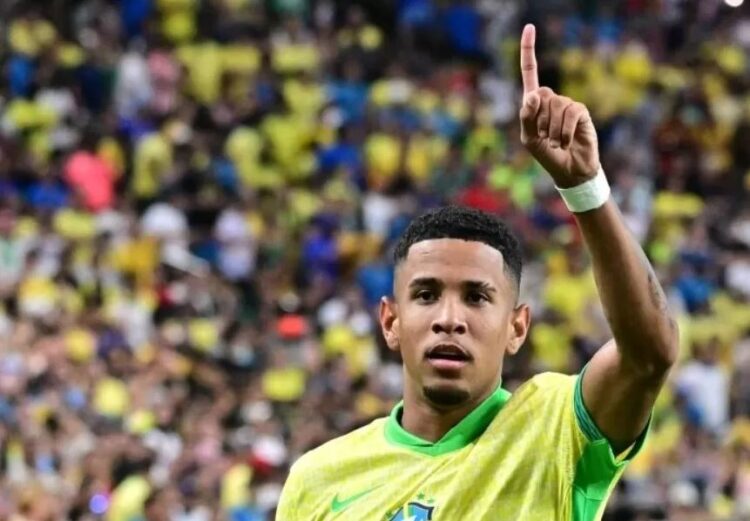 REKRUTAN ANYAR— Manchester City meresmikan rekrutan anyar mereka, Savinho, dari klub Prancis Troyes dengan durasi kontrak lima tahun hingga 2029.