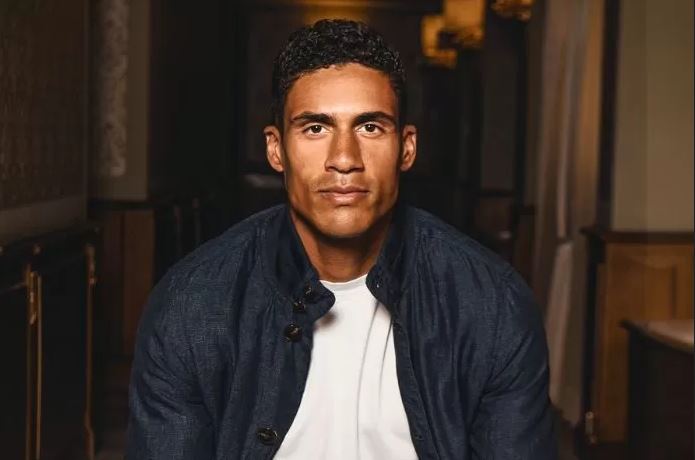 Status Bebas Transfer, Raphael Varane Resmi Pindah ke Klub Milik Orang Indonesia Como 1907 1 DIUMUMKAN— Raphael Varane telah resmi bergabung dengan klub Serie A, Como 1907, yang dimiliki oleh orang Indonesia, dengan status bebas transfer.
