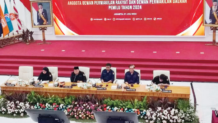 Ada Gugatan Demokrat dan Nasdem, KPU Batal Tetapkan Perolehan Kursi dan Caleg Terpilih DPR 2024-2029 1 RAPAT PLENO— KPU RI menggelar
rapat pleno.