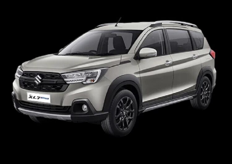 2. Suzuki New XL7 Hybrid Kombinasi Sempurna Kenyamanan dan Efisiensi Suzuki