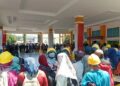 2 Bulan Tak Bekerja dan Terancam Kena PHK, Ratusan Karyawan PT LIN Seruduk Kantor Bupati Pasbar 10 2 Bulan Tak Bekerja dan Terancam Kena PHK, Ratusan Karyawan PT LIN Seruduk Kantor Bupati Pasbar