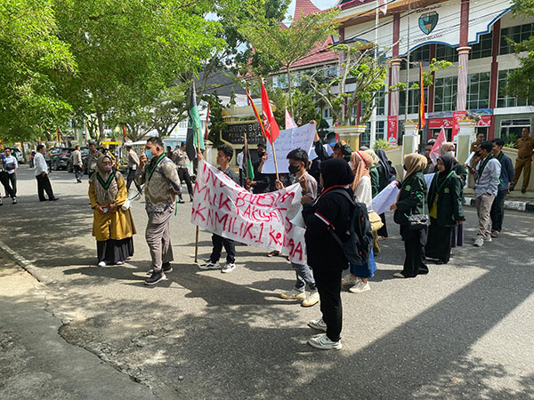 548ecb7a 6333 418c a4ee 073e875f00c2