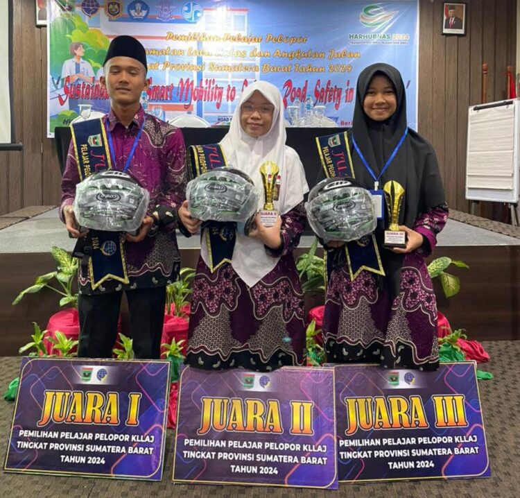 Pessel Gondol Penghargaan Lomba Pelopor Keselamatan Lalu Lintas Provinsi Sumbar 1 5f8b4ae3 a4bc 489a 9b51 ac9f7a1685e5
