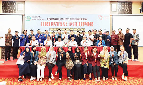 Kemenag Sumbar Ajak Tokoh Pemuda sebagai Pelopor Penguatan Moderasi Beragama 1 MODERASI BERAGAMA— Kanwil Kemenag Sumbar melalui Tim Kerja Kerukunan Umat Beragama (KUB) menggelar kegiatan penguatan moderasi beragama melalui orientasi pelopor bagi aktor kerukunan.