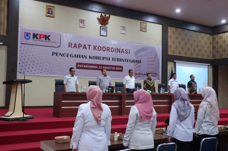 Sekda: Pemko Payakumbuh Komit untuk Minimalisir Potensi Korupsi 1 BUKA—Sekda Kota Payakumbuh Rida Ananda, saat membuka acara rakor pencegahan korupsi