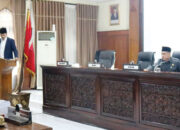 Wali Kota Bukittinggi Hantarkan Ranperda Perubahan APBD 2024