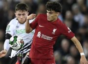 Marc Bernal Cedera ACL, Barcelona Kini Kejar Pemain Muda Liverpool