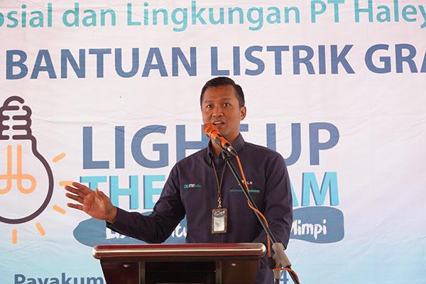 BERSINERGI--PT Haleyora Power sambung listrik gratis untuk 109 keluarga kurang mampu di Kota Payakumbuh, Kabupaten Lima Puluh Kota, dan Kabupaten Tanah Datar. Bersinergi dengan PT PLN (Persero) Unit Induk Distribusi (UID) Sumbar.
