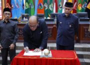 Perubahan APBD Sumbar 2024 Disetujui, Pendapatan Daerah Ditargetkan Rp 6,857 Triliun