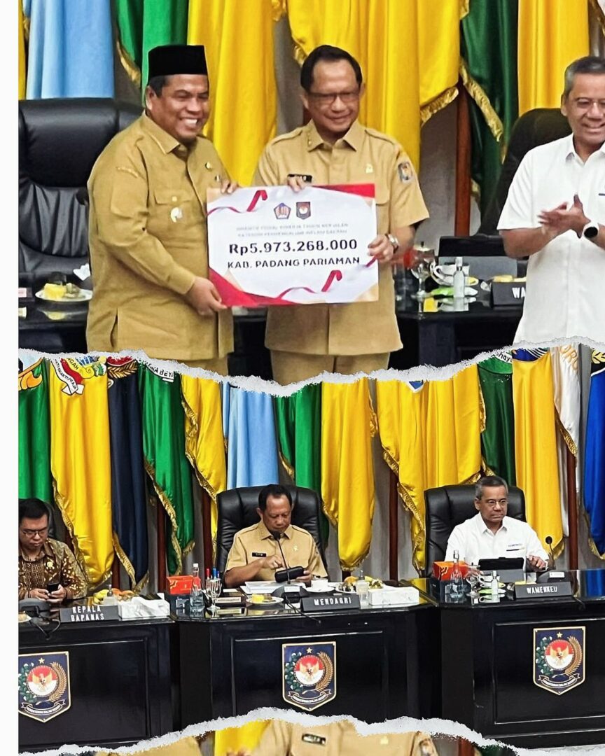 foto bupai terima dana insentif dari menagri